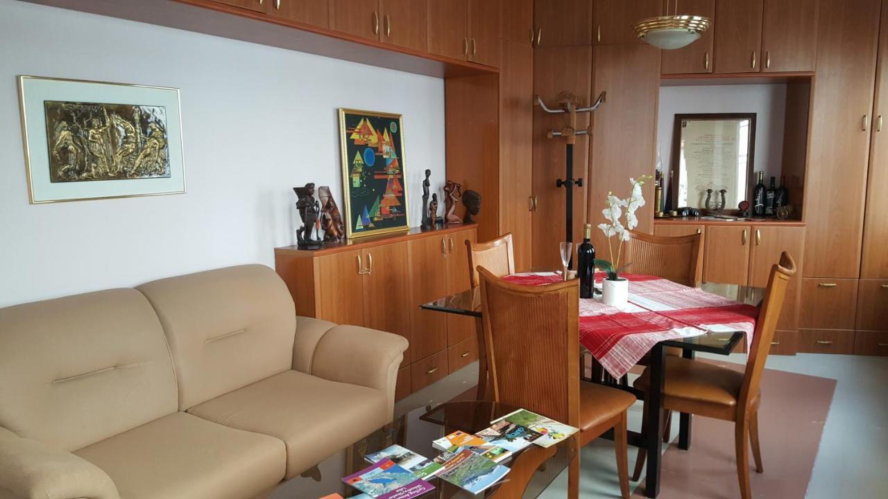 The Blacksmith'S Guesthouse Shkoder Bagian luar foto